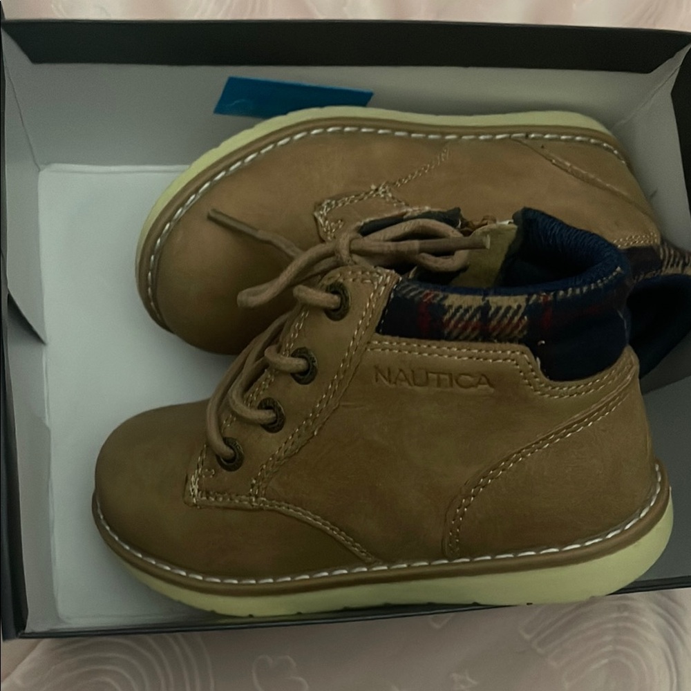 Nautica Kids Tan Boots